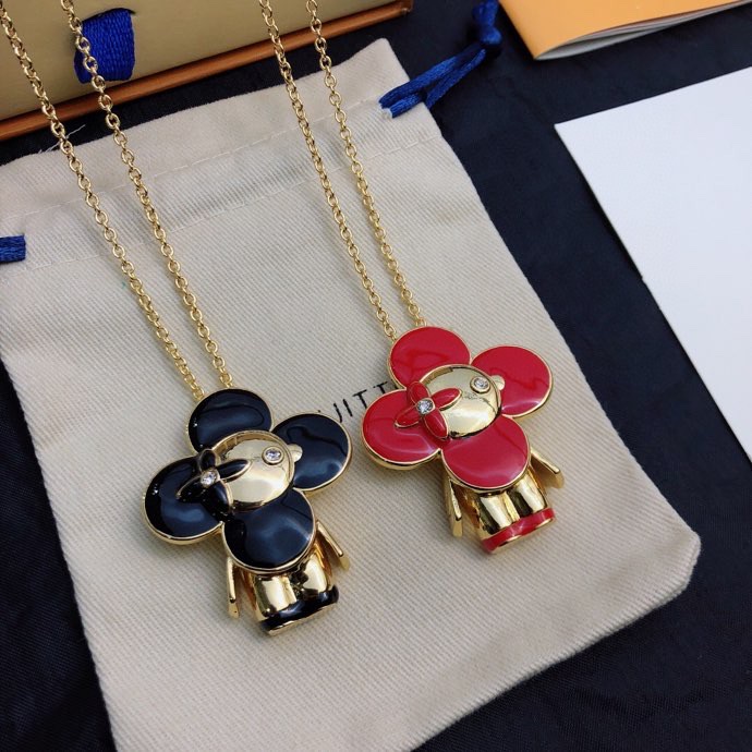 Louis Vuitton Necklaces